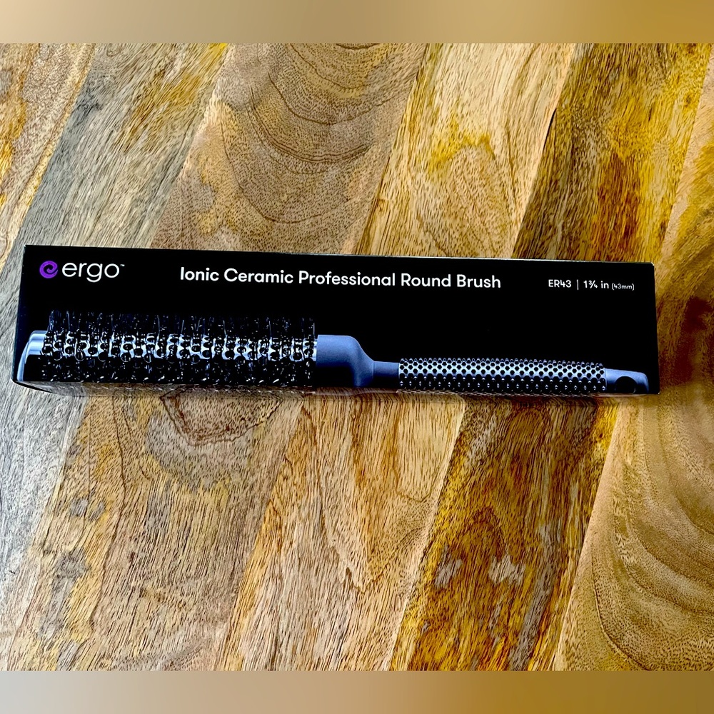 Ergo Ceramic Round Brush